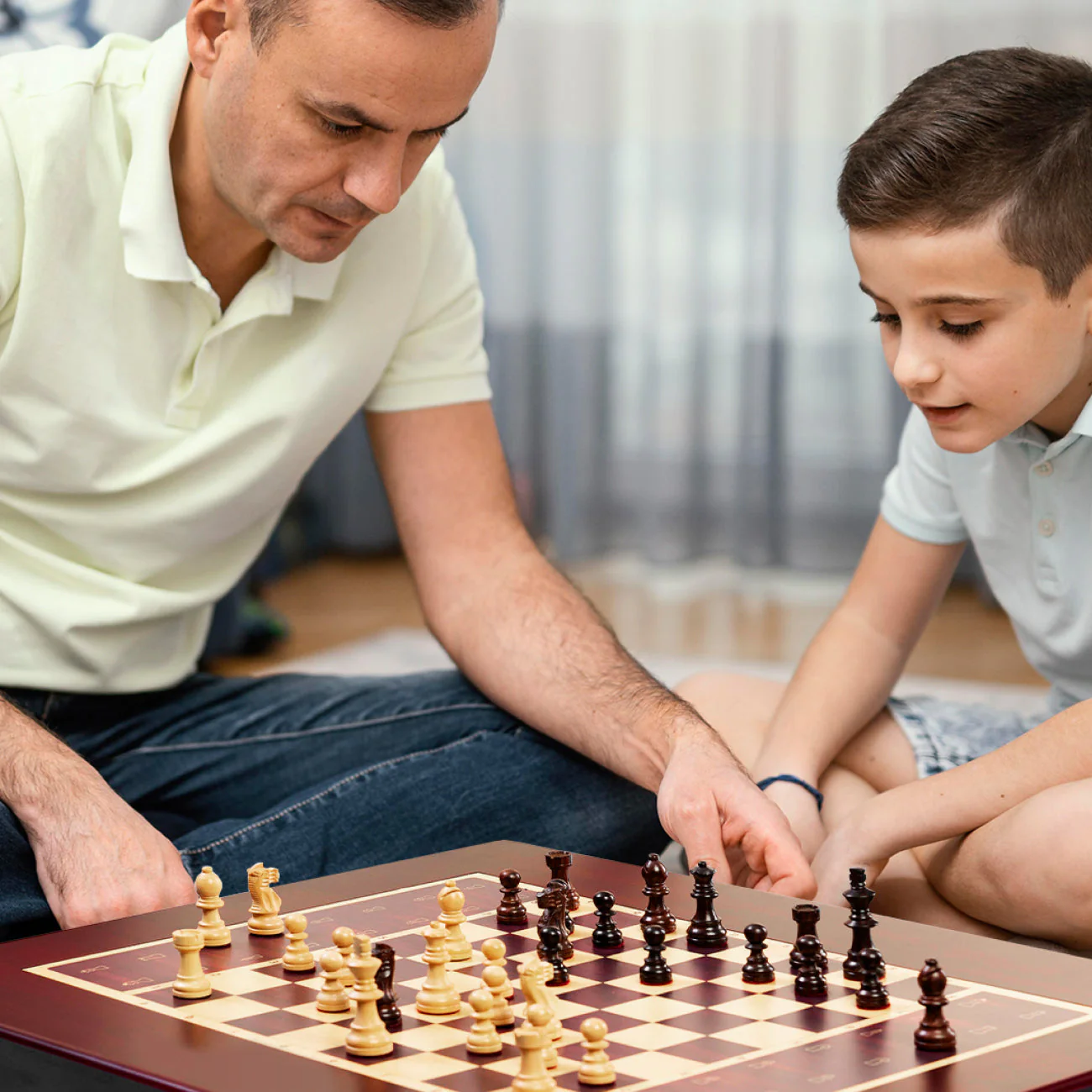 Miko Chess - Grand - Image 7