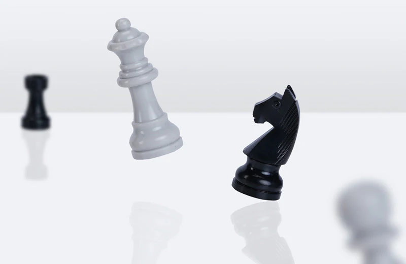 Plastic Chess Pieces - Miko Chess - Image 3